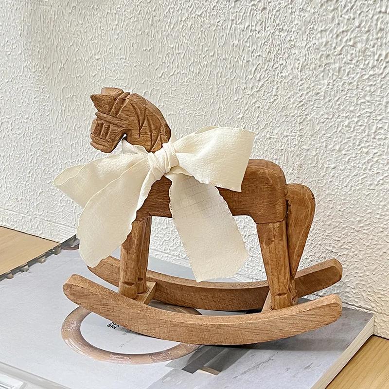 1 Unidade Cavalo de Balanço de Madeira Artesanal Vintage, Decoração de Mesa, Ornamento para Quarto de Bebê, Decoração de Mesa para Quarto Infantil e Casa