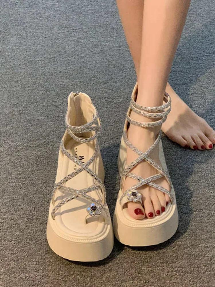 Sandálias Gladiadoras Femininas 2026: Novas Sandálias Plataforma com Strass, Estilo Retrô Romano para Mulheres Baixinhas